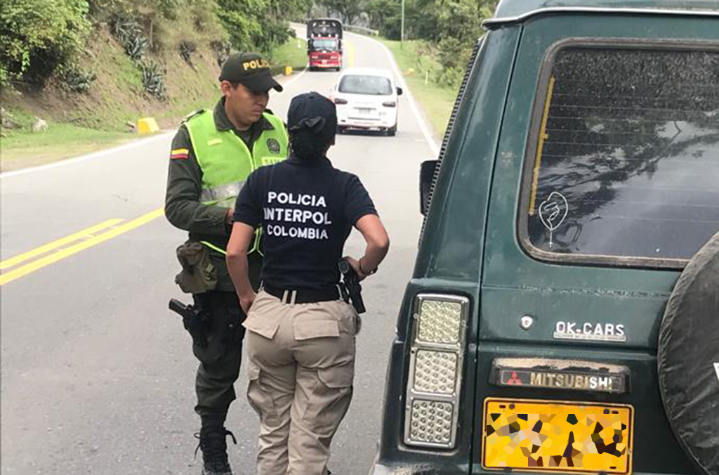 Controles de carretera en Colombia.